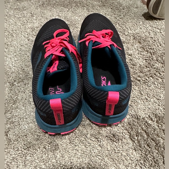 Brooks Revel 5 shoes - hiked in once. - Picture 5 of 5